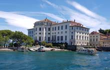 walking tours of italy on the borromeo islands on lake maggiore